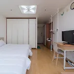 Andy House